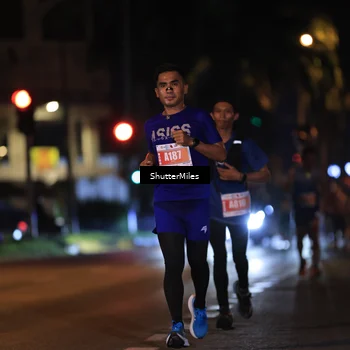 Runner Photo 4338477