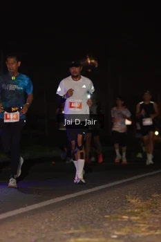 Runner Photo 4338498