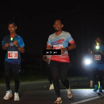 Runner Photo 4338518