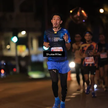 Runner Photo 4338596