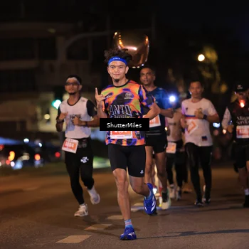 Runner Photo 4338624