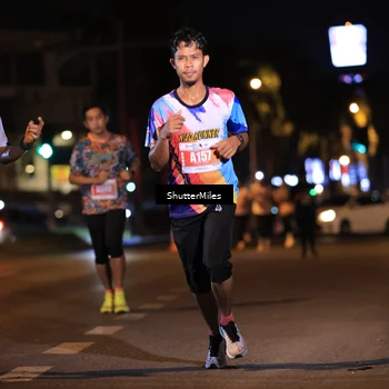 Runner Photo 4338630