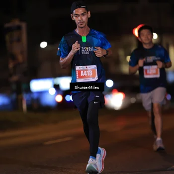 Runner Photo 4338660