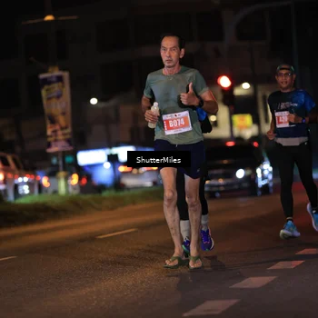Runner Photo 4339032