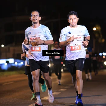 Runner Photo 4339134
