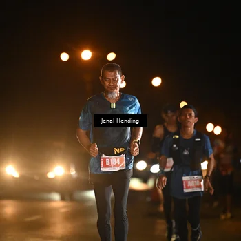 Runner Photo 4339292