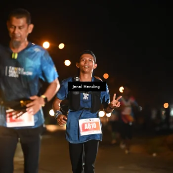 Runner Photo 4339294