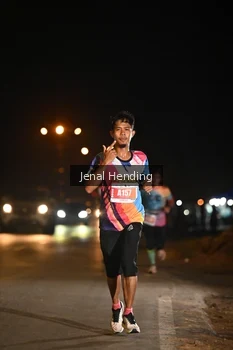 Runner Photo 4339298