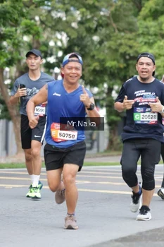 Runner Photo 43393