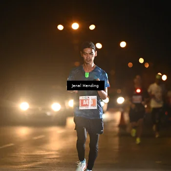Runner Photo 4339303