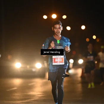 Runner Photo 4339307