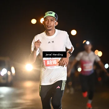 Runner Photo 4339313