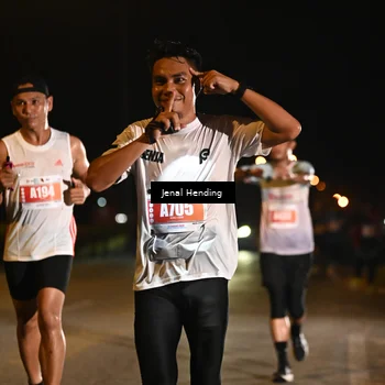 Runner Photo 4339333