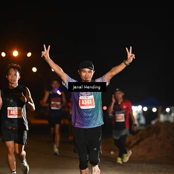 Runner Photo 4339335