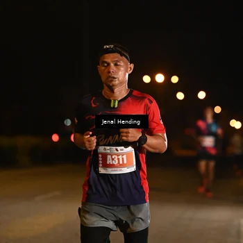 Runner Photo 4339340