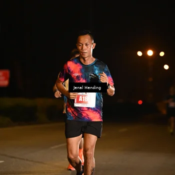 Runner Photo 4339343