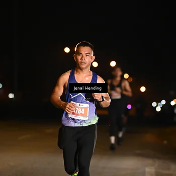 Runner Photo 4339351