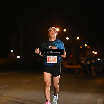 Runner Photo 4339353