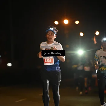 Runner Photo 4339361