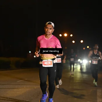 Runner Photo 4339379
