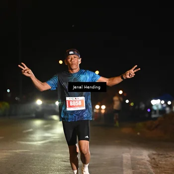 Runner Photo 4339389