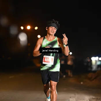 Runner Photo 4339400