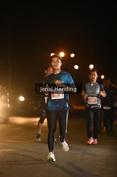 Runner Photo 4339417