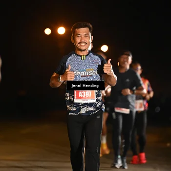 Runner Photo 4339434