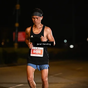 Runner Photo 4339446