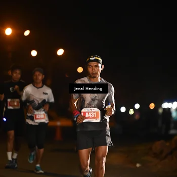 Runner Photo 4339449