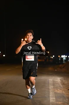 Runner Photo 4339454