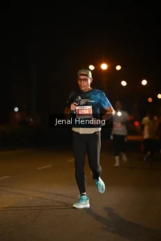 Runner Photo 4339462