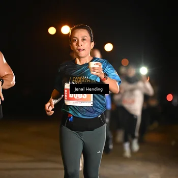 Runner Photo 4339474
