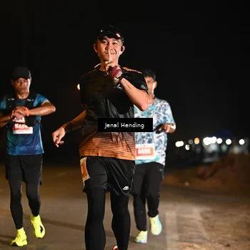 Runner Photo 4339486