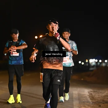 Runner Photo 4339488