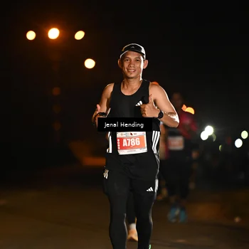 Runner Photo 4339502