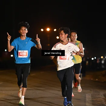 Runner Photo 4339515
