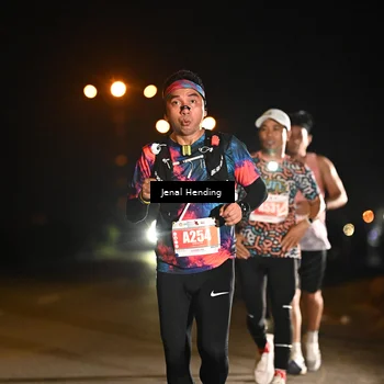 Runner Photo 4339533