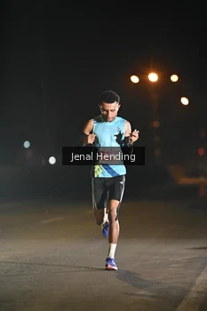 Runner Photo 4339697
