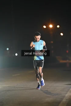 Runner Photo 4339699