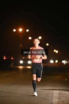 Runner Photo 4339703