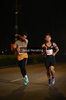 Runner Photo 4339717