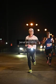Runner Photo 4339719