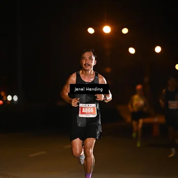 Runner Photo 4339752