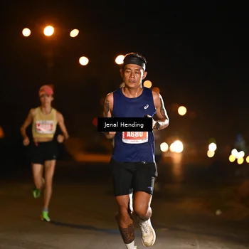 Runner Photo 4339753