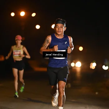 Runner Photo 4339756