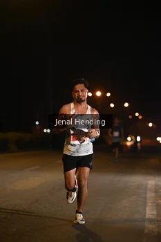 Runner Photo 4339763
