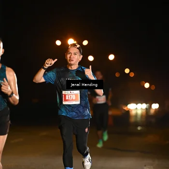 Runner Photo 4339777