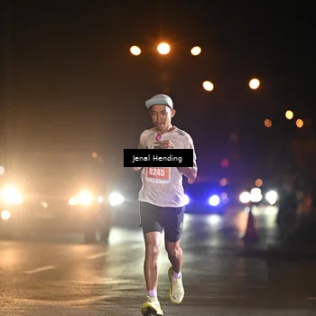 Runner Photo 4339779