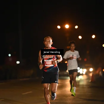 Runner Photo 4339785